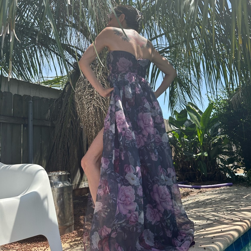 Lulus holiday dresses
